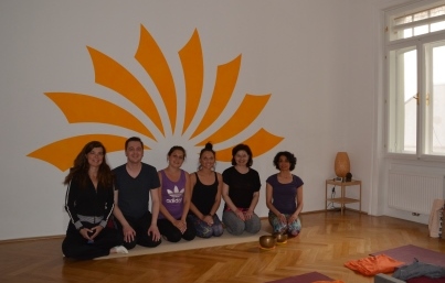 2016 yoga DSC 0476