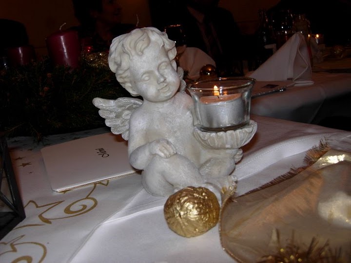 Tischdeko bei der Adventfeier
